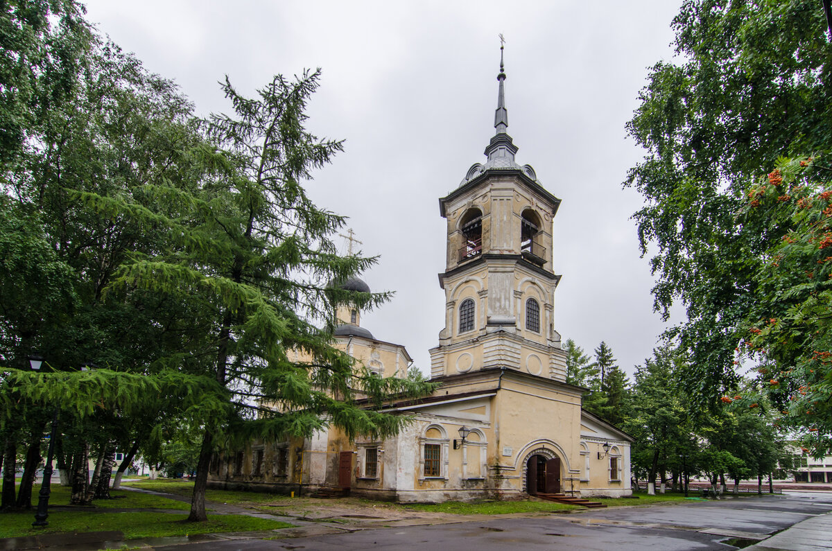 Церковь Иоанна Предтечи в Рощенье